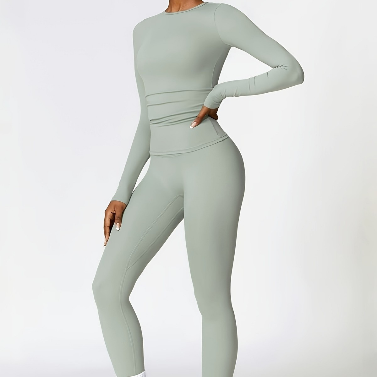 بدلة يوجا ضيقة ذات أكمام طويلة - مراجعة Pilates & Yoga Knokke وسعره